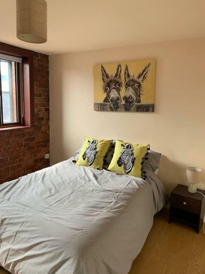 2 Bed Duplex Penthouse Apartment By Mathew Street Sleeps 6 Liverpool Exterior foto